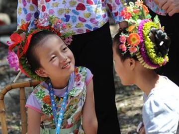 九月九潯埔祭媽祖 梳“簪花圍”